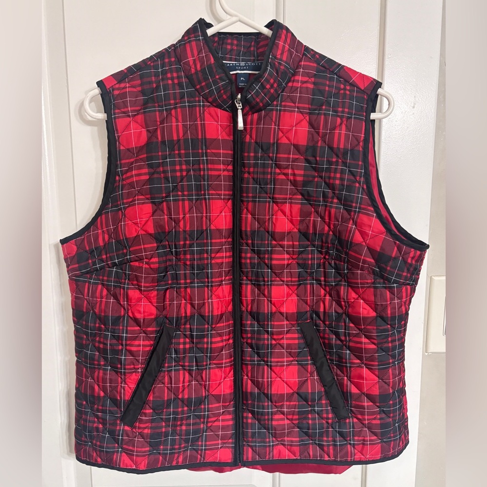 NWT Women’s Karen Scott Red Plaid, Quilted Light Vest, Sz PL.
